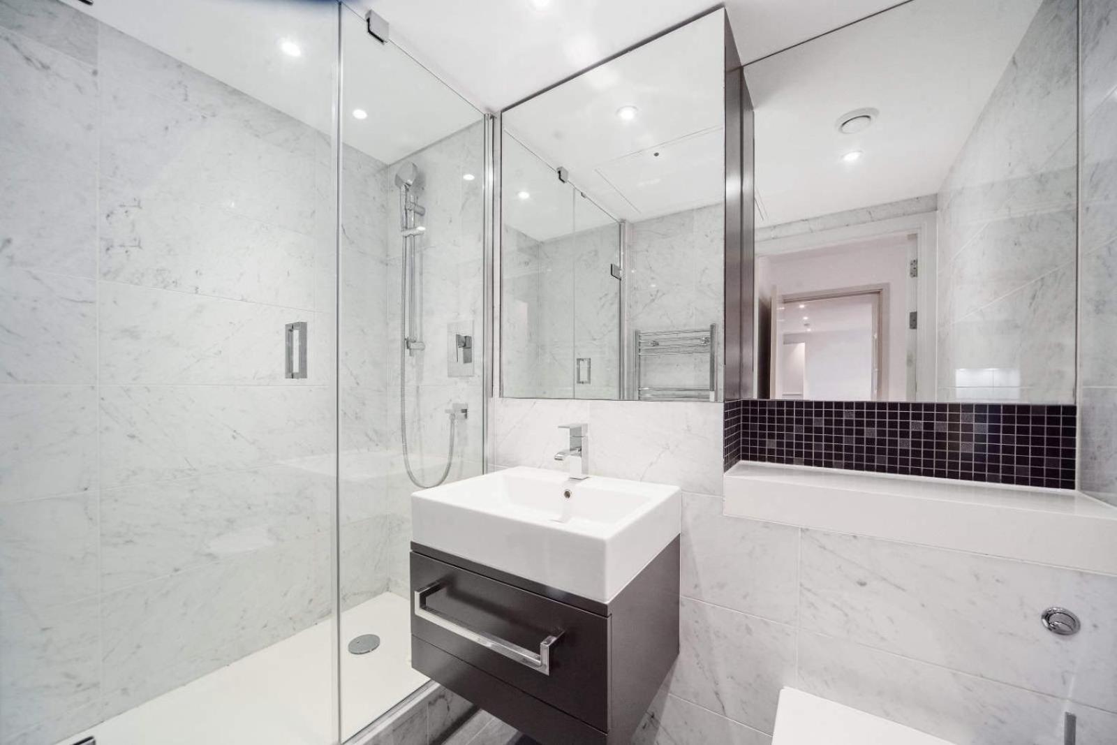 Ferienwohnung Wonderful Luxury 2Br Oasis In Enctre London Exterior foto